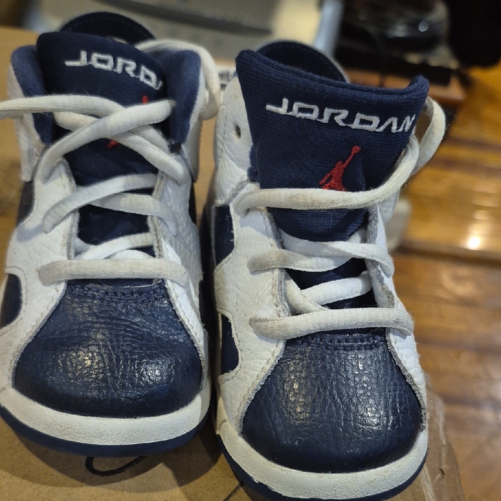 Jordan Kids Navy and White Basketball Shoes